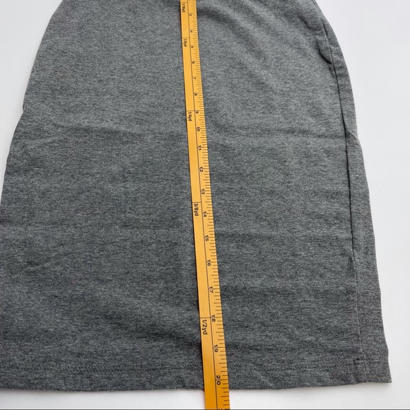 Forever 21 Women’s Basic Gray Skirt Small - Picture 4 of 7